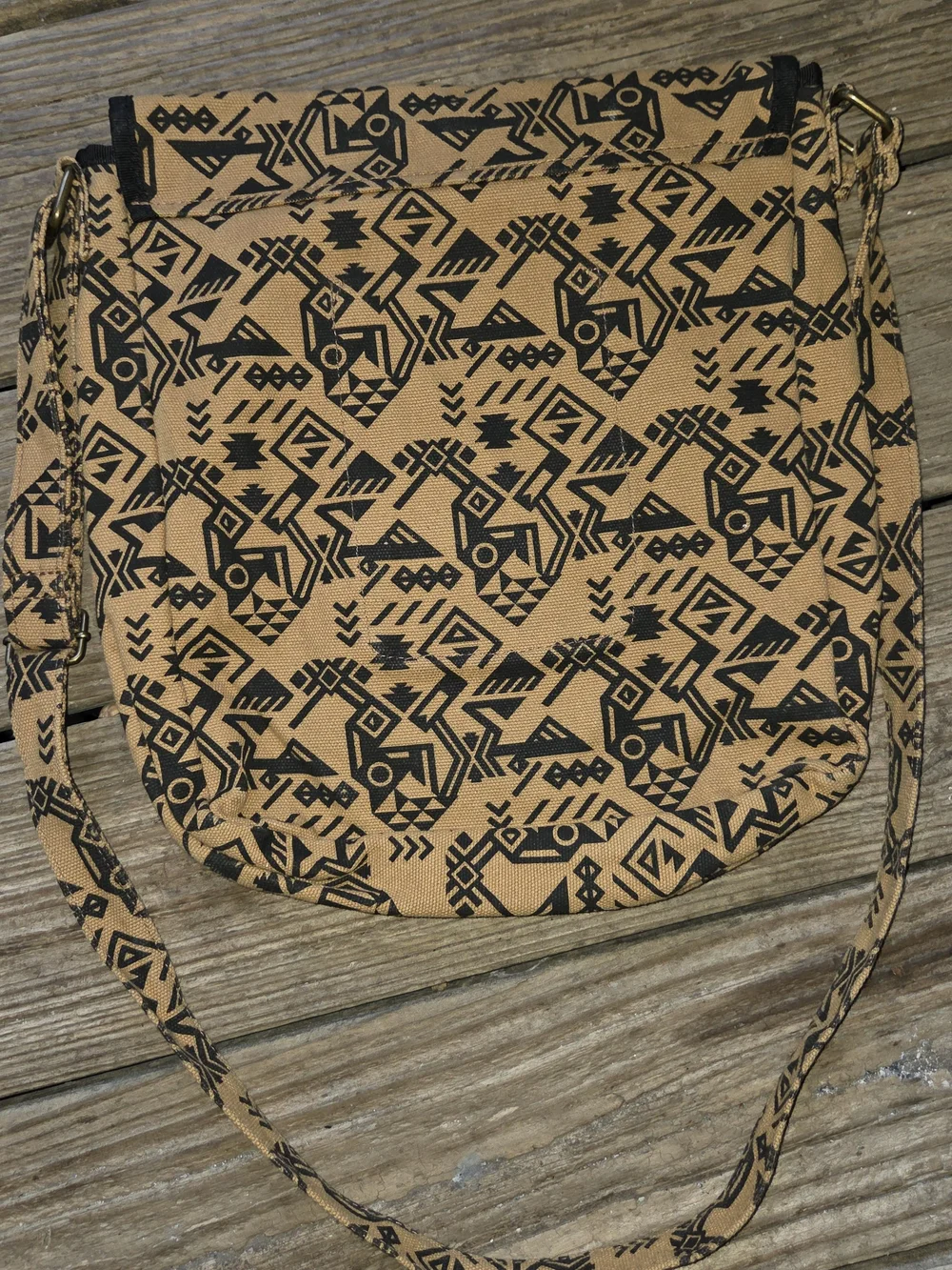 • KAVU Keeper Crossbody Bag Tan & Black Geometric Aztec Print Canvas